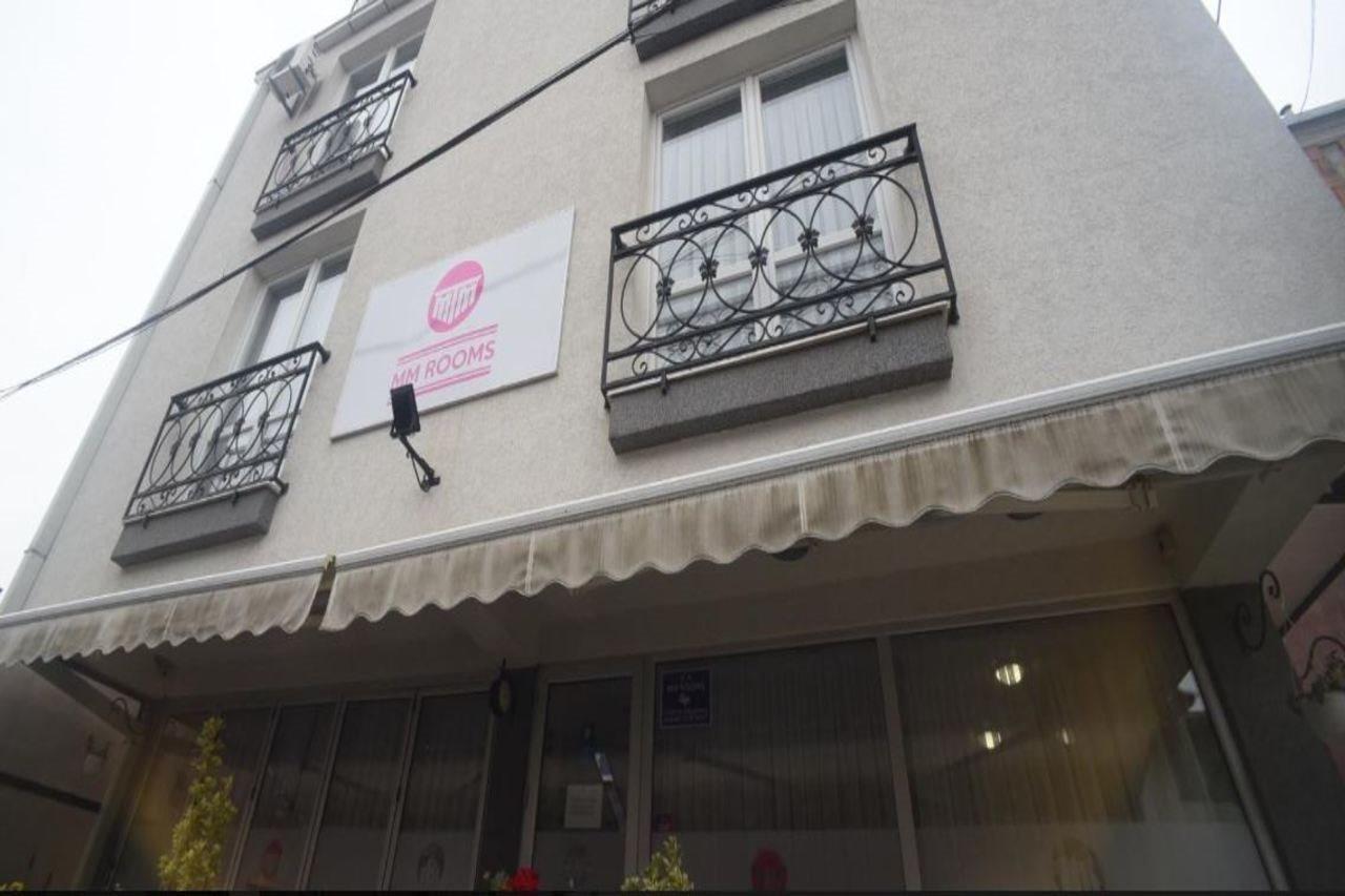 City Boutique Rooms スコピエ エクステリア 写真
